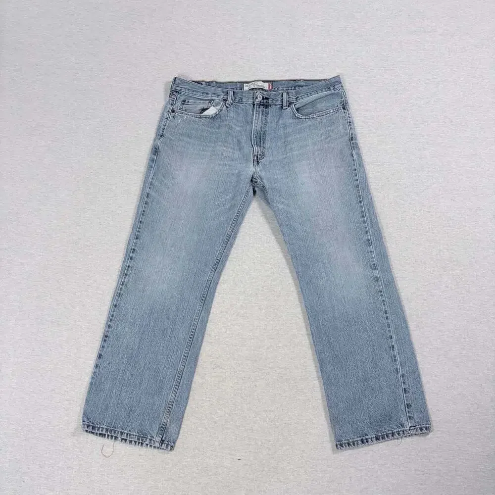 Levi's 559 Relaxed Straight Jeans Mens Size 38x30 Light Wash Denim